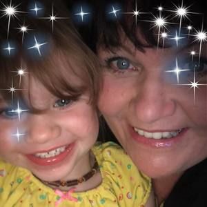 Meet your Posher, Linda